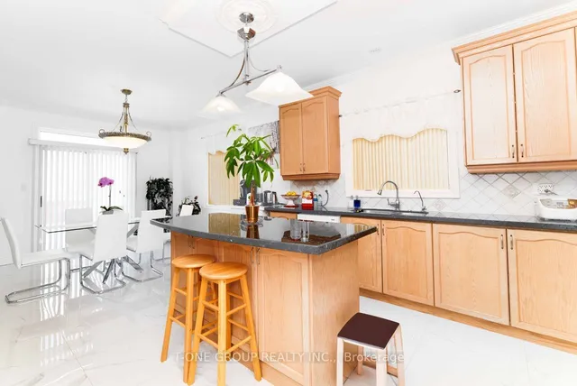 Additional image 6 of 18 Yellow Pine Rd