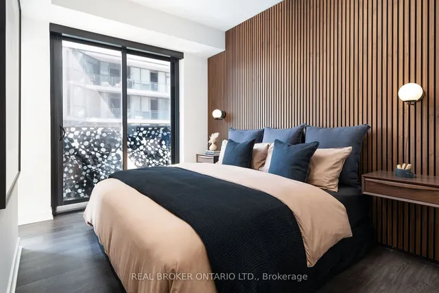 Additional image 32 of 55 Charles St Unit 2206