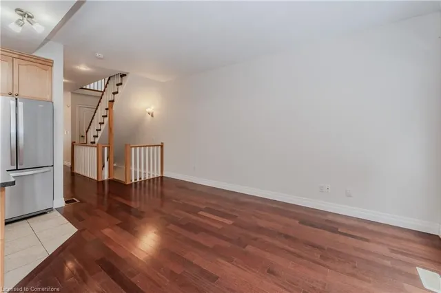 Additional image 14 of 76 Woolwich St Unit 7
