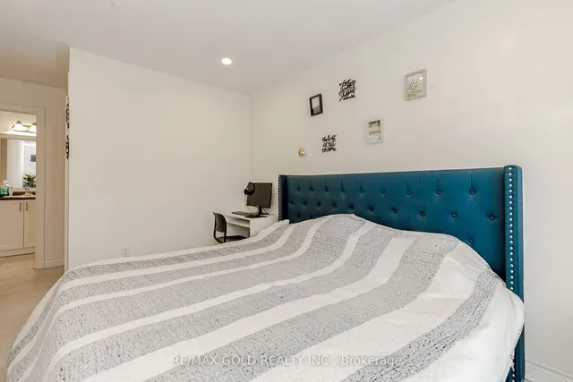 Additional image 33 of 8644 Financial Dr