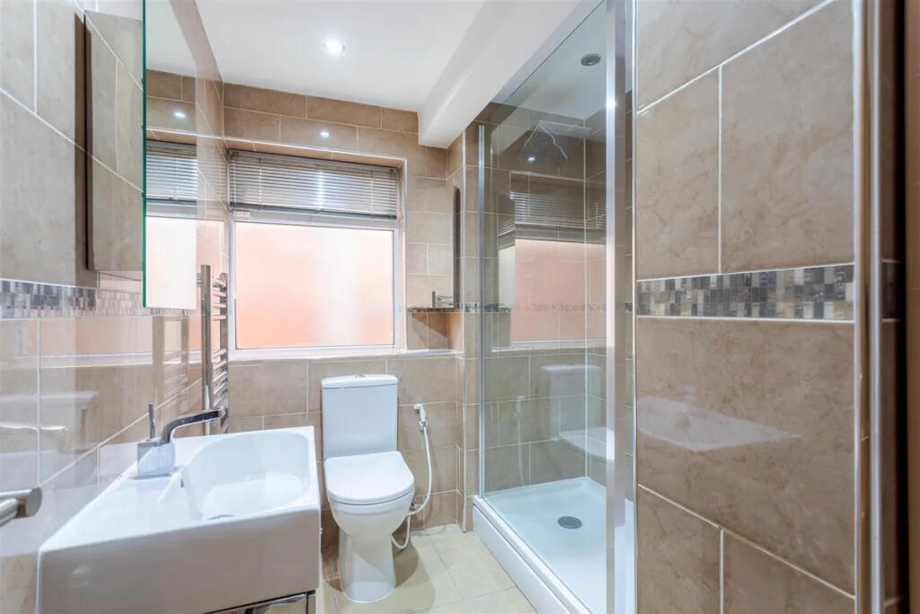 Additional image 25 of Antringham Gardens, Birmingham, B15