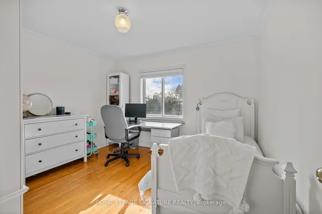 Additional image 38 of 599 Glencairn Ave