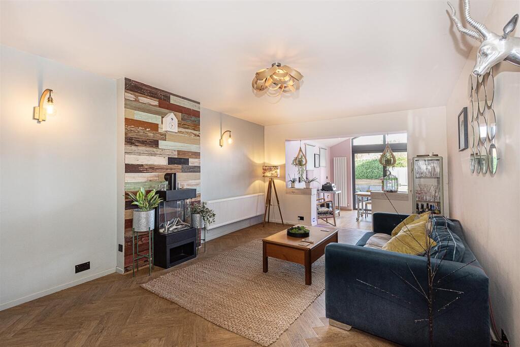 Additional image 2 of Park Rise, Harpenden