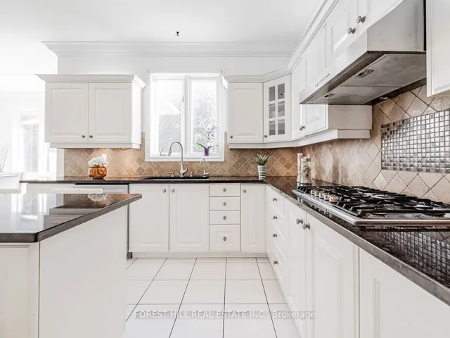 Additional image 17 of 121 Nipigon Ave