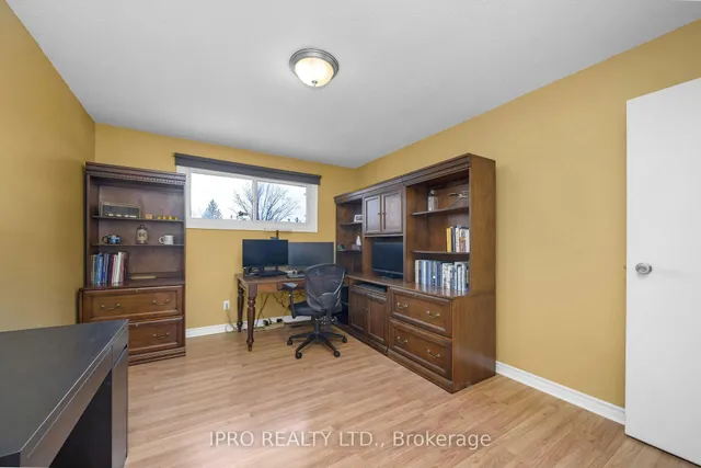 Additional image 28 of 1550 Grosvenor St Unit 32