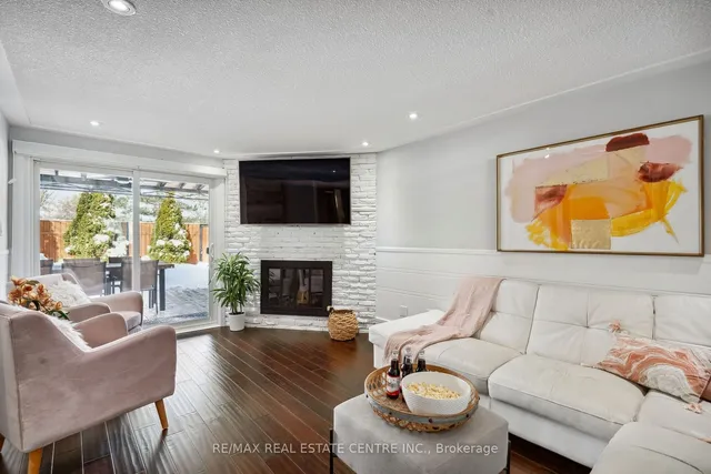 Additional image 26 of 34 Salisbury Circ