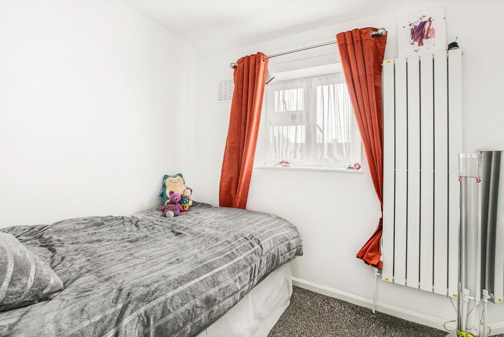 Additional image 18 of Woollam Crescent, St Albans, AL3