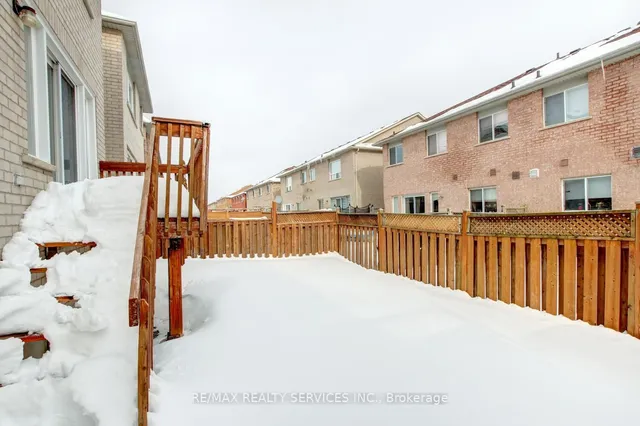 Additional image 37 of 83 Starhill Cres