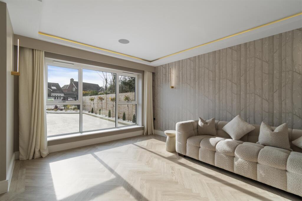 Additional image 5 of The Grove, Hampton-In-Arden, Solihull