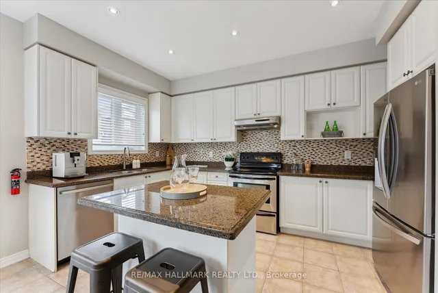 Additional image 13 of 343 Giddings Cres