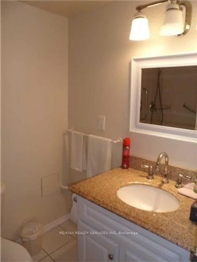 Additional image 14 of 4689 Jane St Unit 409