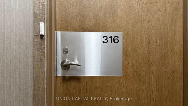 Additional image 6 of 1038 McNicoll Ave Unit 316