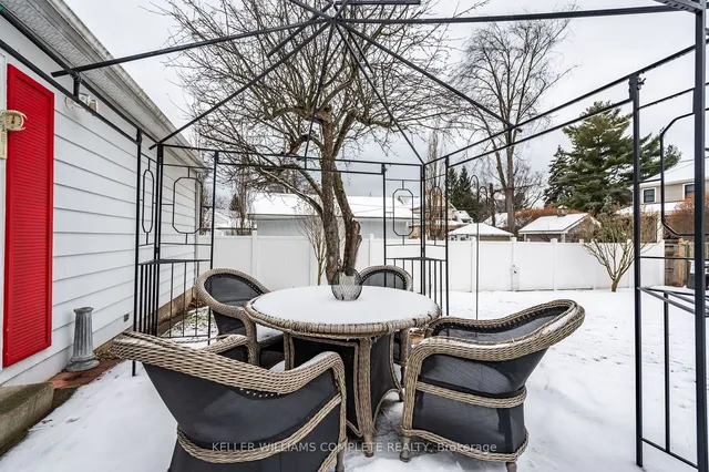 Additional image 28 of 520 Bridgman Ave