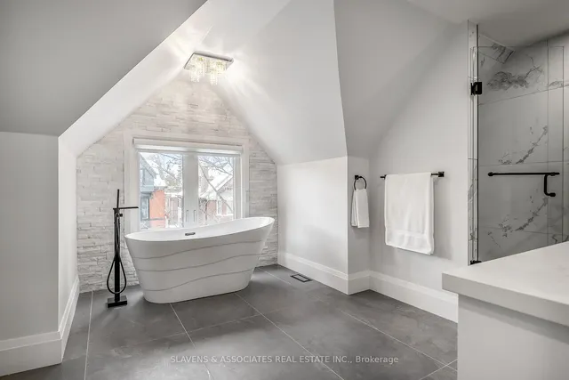 Additional image 23 of 89 Concord Ave