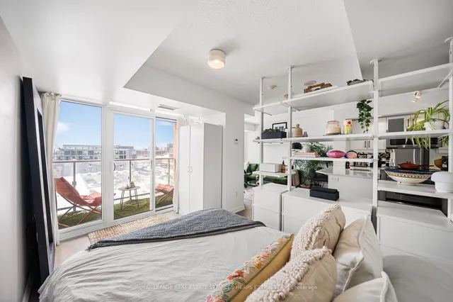 Additional image 17 of 85 East Liberty St Unit 1303