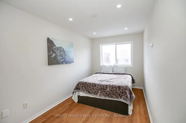 Additional image 19 of 56 Tiller Tr