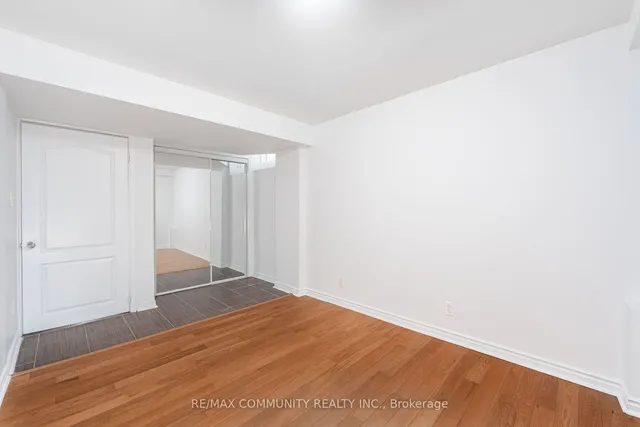 Additional image 36 of 5 Brilliant Crt