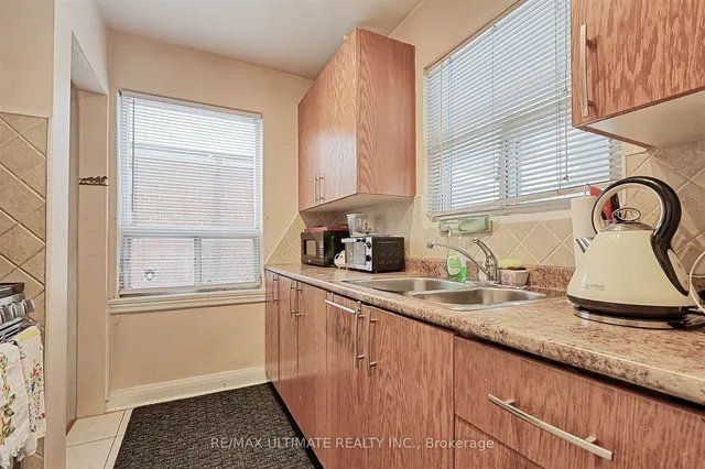 Additional image 12 of 21 Trethewey Dr