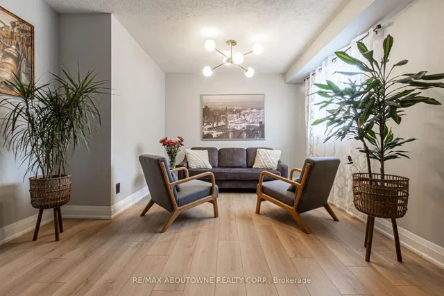 Additional image 6 of 1373 Harmsworth Sq