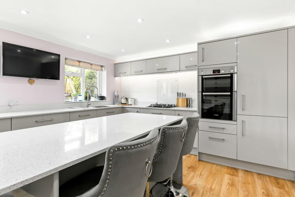 Additional image 2 of Cole Road, Bruton, Somerset, BA10 0DD