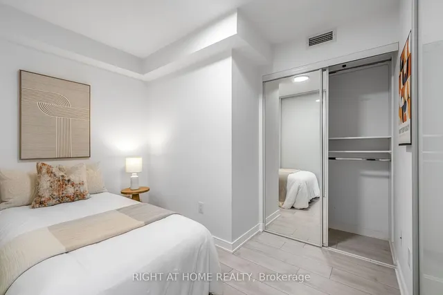 Additional image 17 of 525 Adelaide St Unit 1622