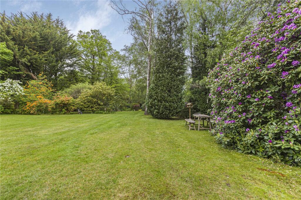 Additional image 45 of Kentish Lane, Brookmans Park, Hertfordshire, AL9