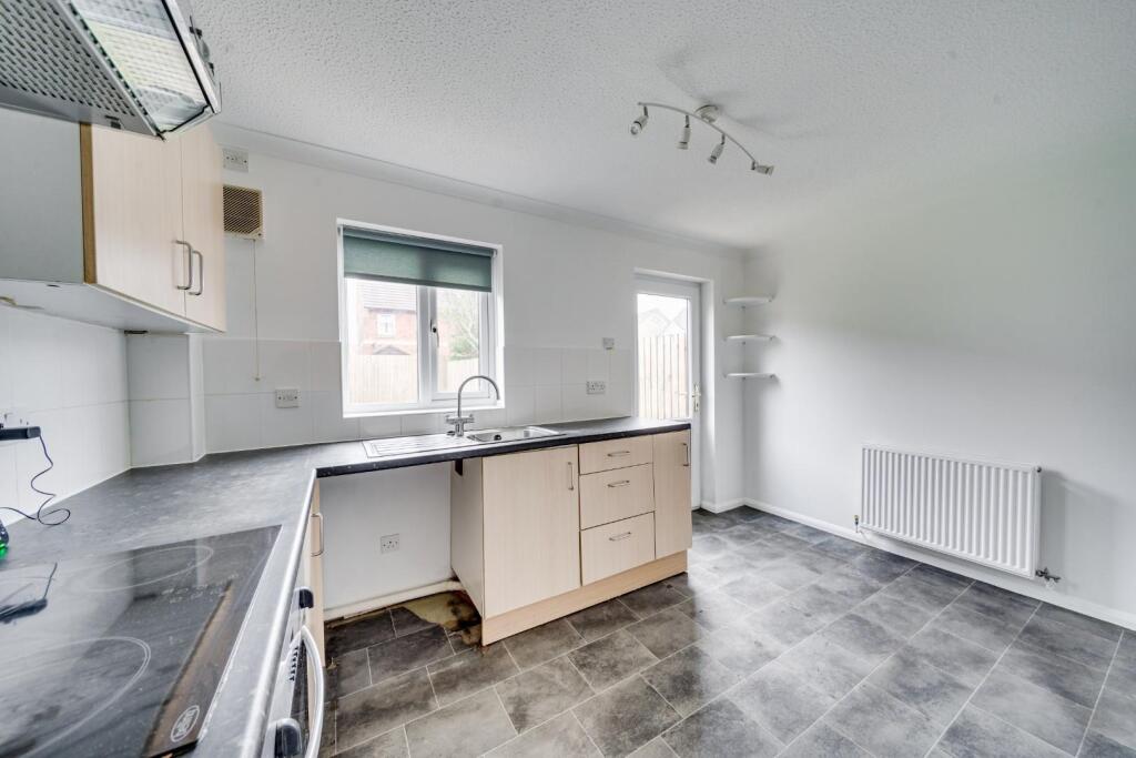 Additional image 5 of Ideally located in Yatton's North End