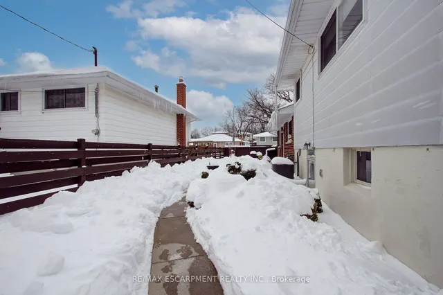 Additional image 37 of 3099 Northview Cres