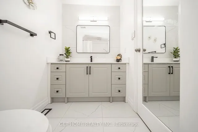 Additional image 24 of 2446 Martin Crt