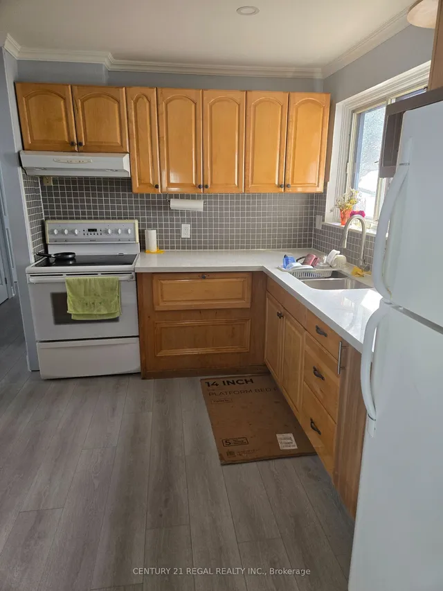 Additional image 8 of 62 HOWELL Sq