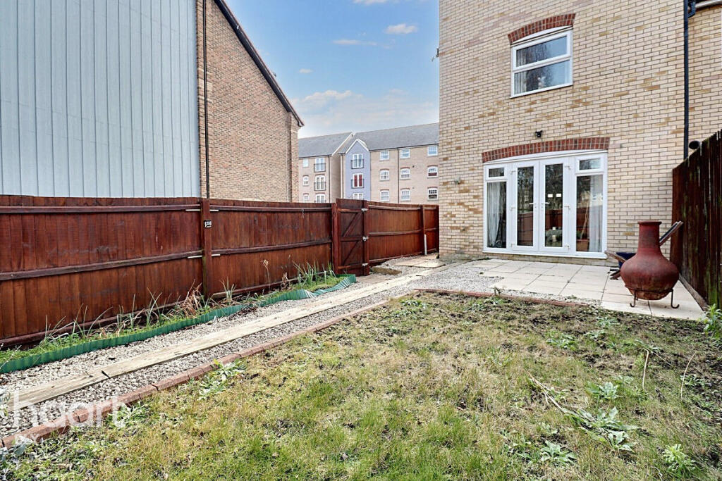 Additional image 10 of Dobede Way, Soham
