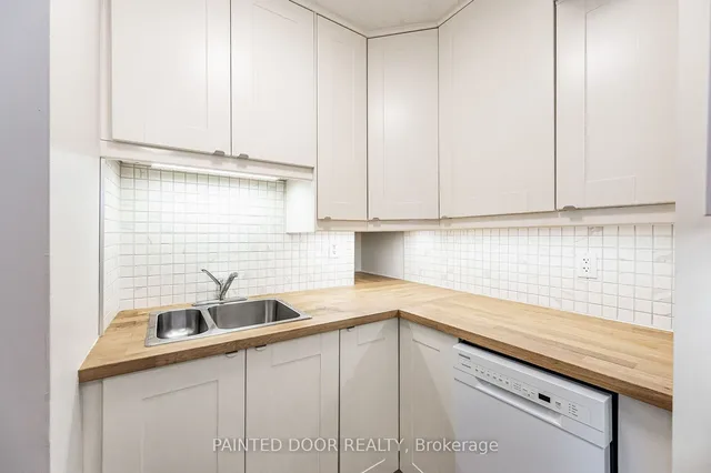 Additional image 5 of 64 Benton St Unit 604