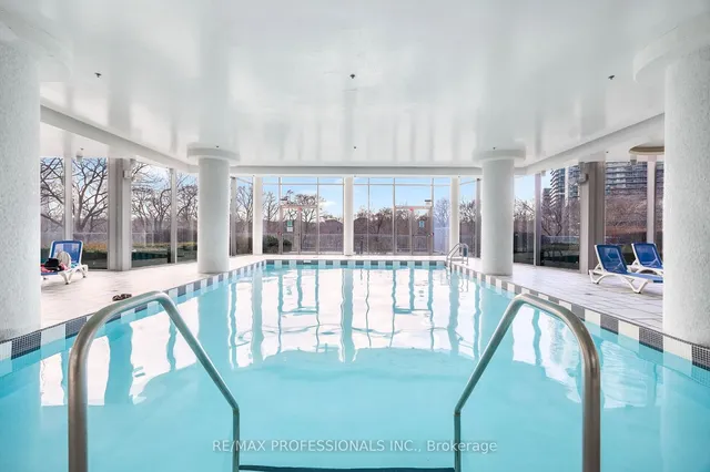 Additional image 34 of 90 Park Lawn Rd Unit 2815