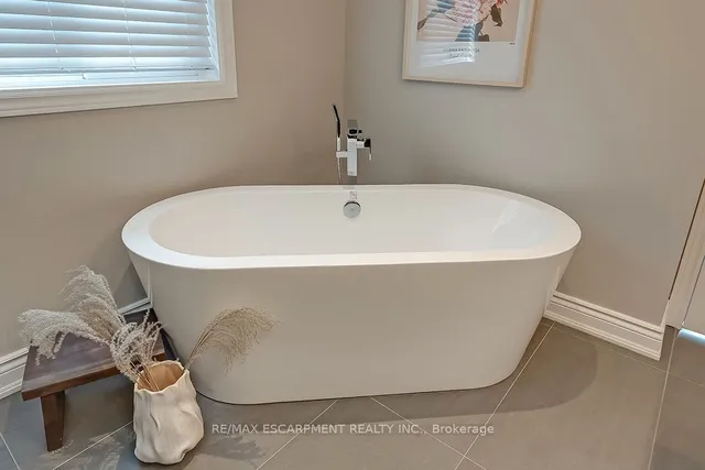 Additional image 27 of 291 Glen Afton Dr