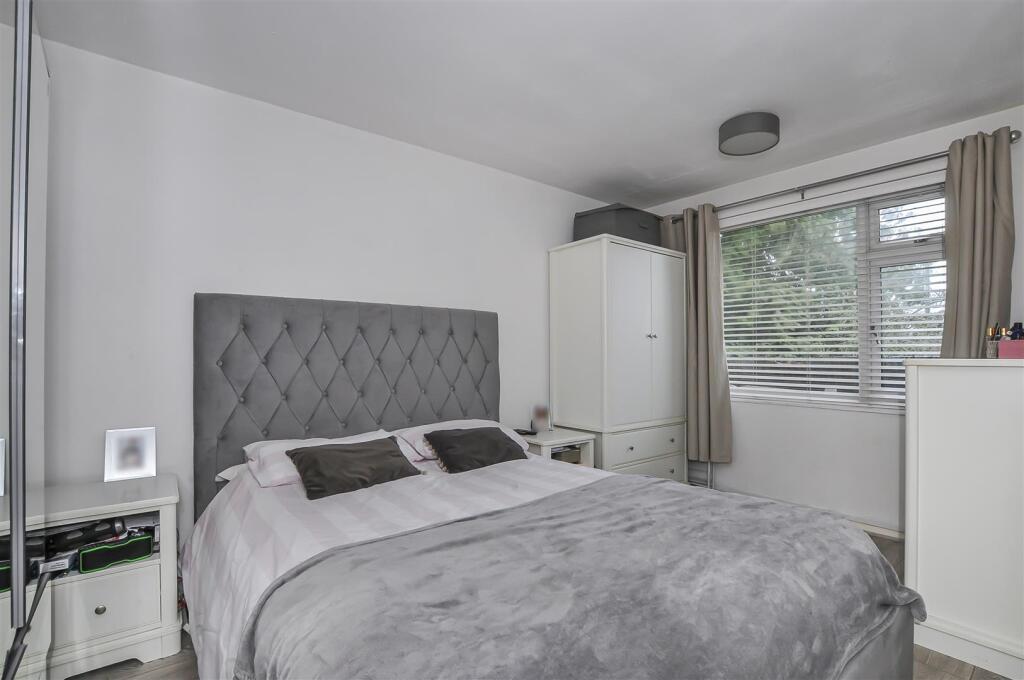 Additional image 7 of Park Street Lane, Park Street, St. Albans