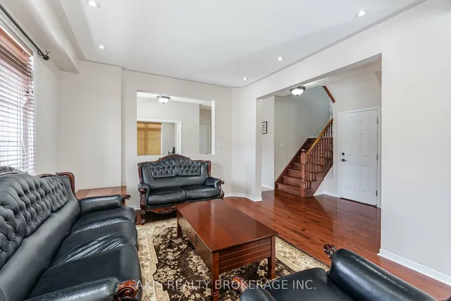 Additional image 10 of 25 Laurentide Cres