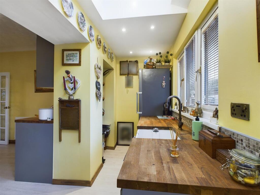 Additional image 30 of Railway Terrace, Heol Laethog, Bryncethin