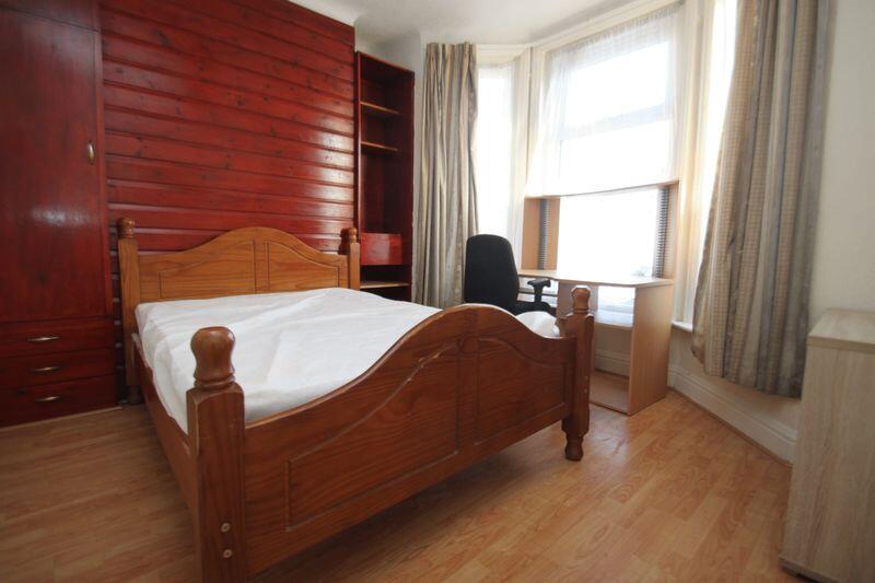 Additional image 8 of Somerley Road, Winton