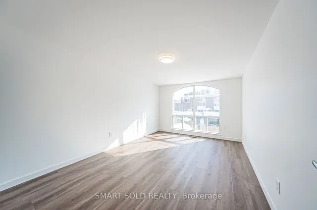 Additional image 27 of 25 Esterbrooke Ave Unit 113