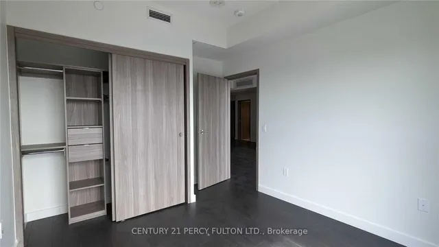 Additional image 11 of 95 Mcmahon Dr Unit 3303