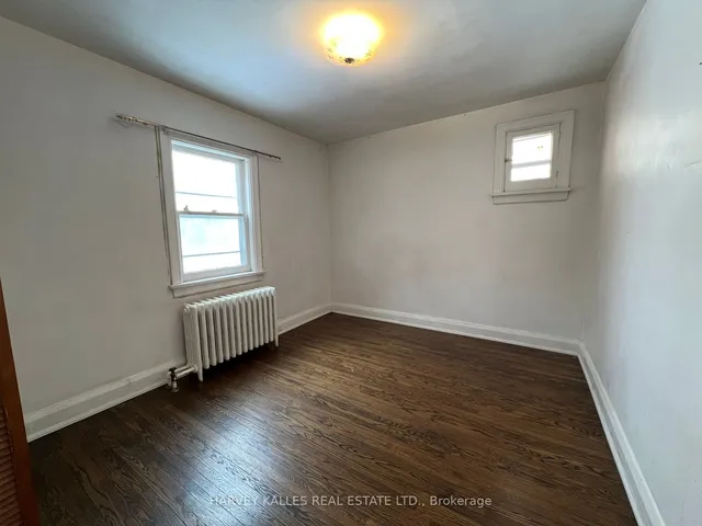 Additional image 17 of 76 Shelborne Ave