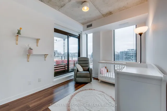 Additional image 25 of 400 Wellington St Unit PH1106