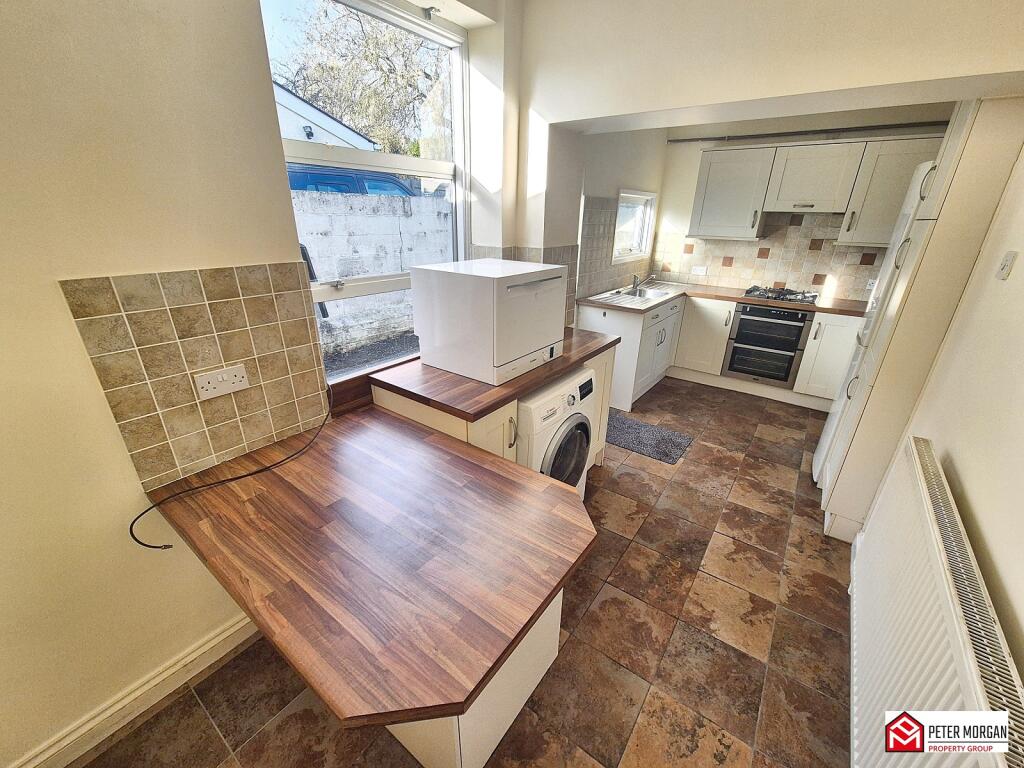 Additional image 10 of Parkfields Road, Bridgend, Bridgend County. CF31 4BJ