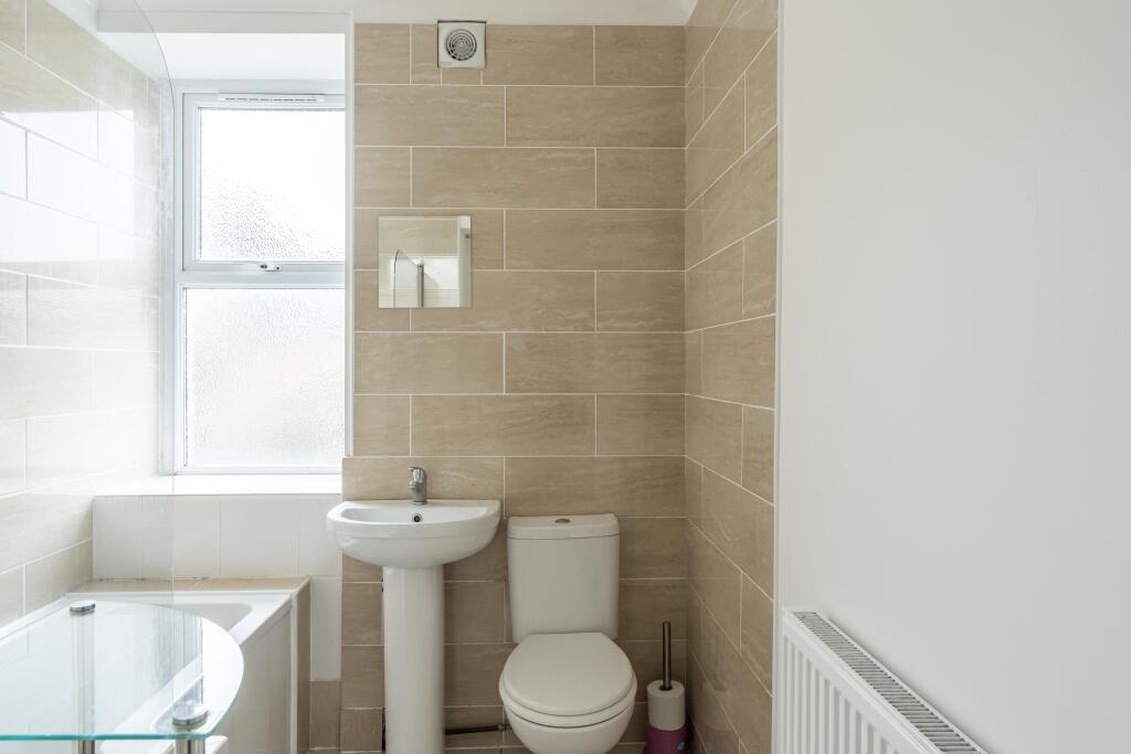 Additional image 17 of Flat 1, 6 Landemann Circus, Weston-super-Mare