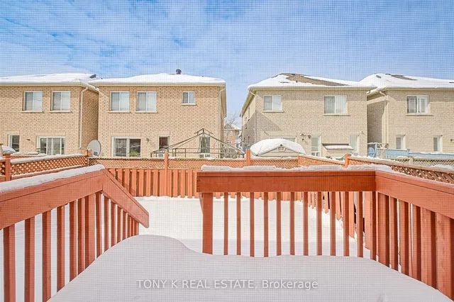 Additional image 11 of 42 Flatfield Terr