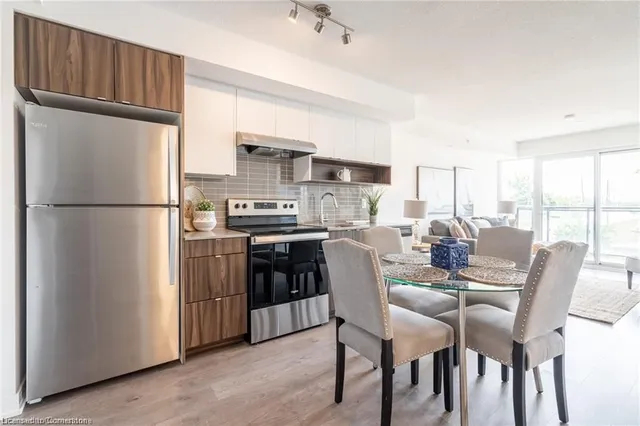 Additional image 9 of 1117 Cooke Blvd Unit A305