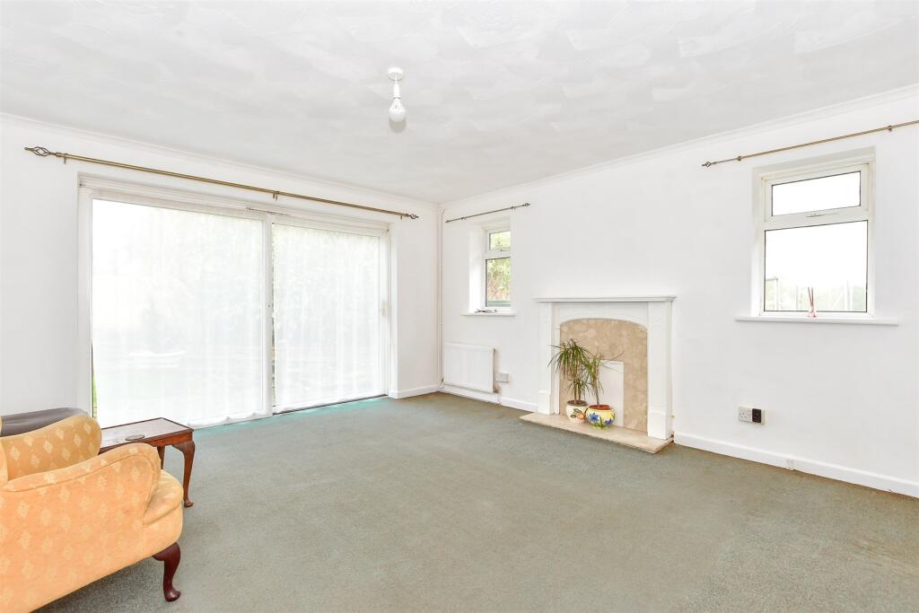 Primary image of Whiteways Close, Littlehampton, West Sussex