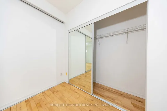 Additional image 20 of 65 Bremner Blvd Unit 2111