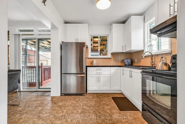 Additional image 10 of 427 Lauder Ave