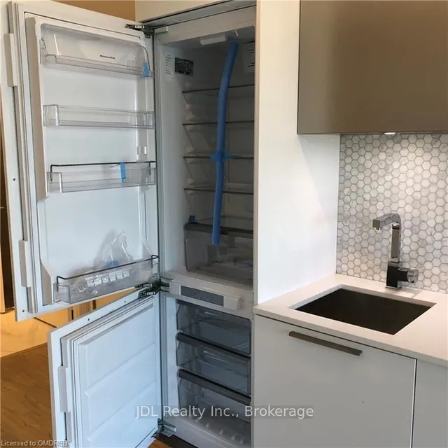 Additional image 6 of 85 Wood St Unit 1215